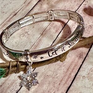 Let It Snow Stretch Bracelet